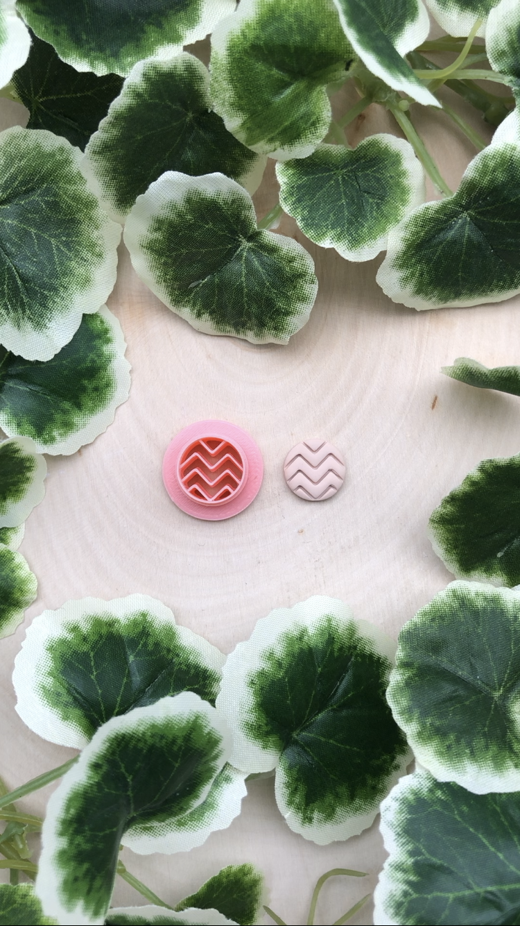 Circle Statement Stud