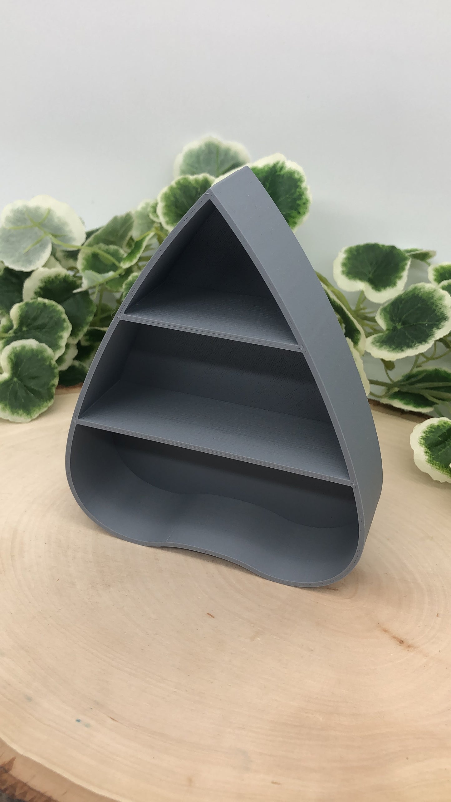 Planchette Trinket Shelf 5"