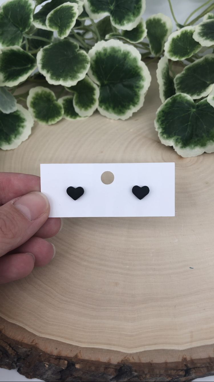 Micro Heart Studs