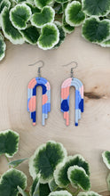 Load image into Gallery viewer, Nautical Embossed Arch Dangles
