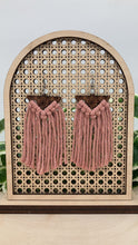 Load image into Gallery viewer, Pink Daisy Macrame Dangles