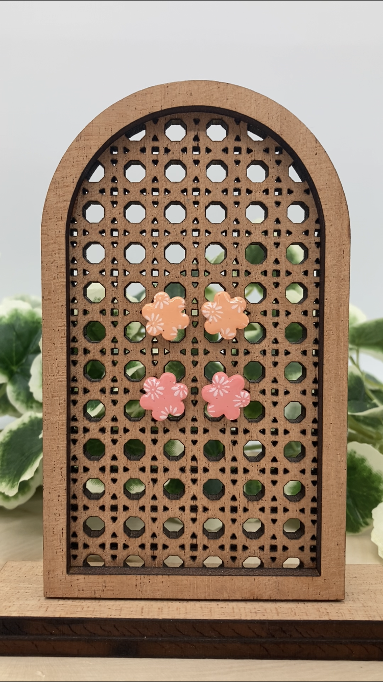 Daisy Flower Studs