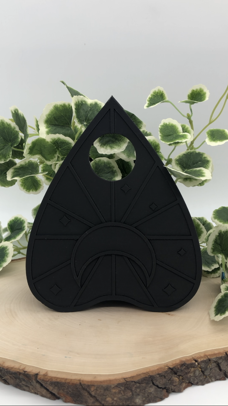 Planchette Planter