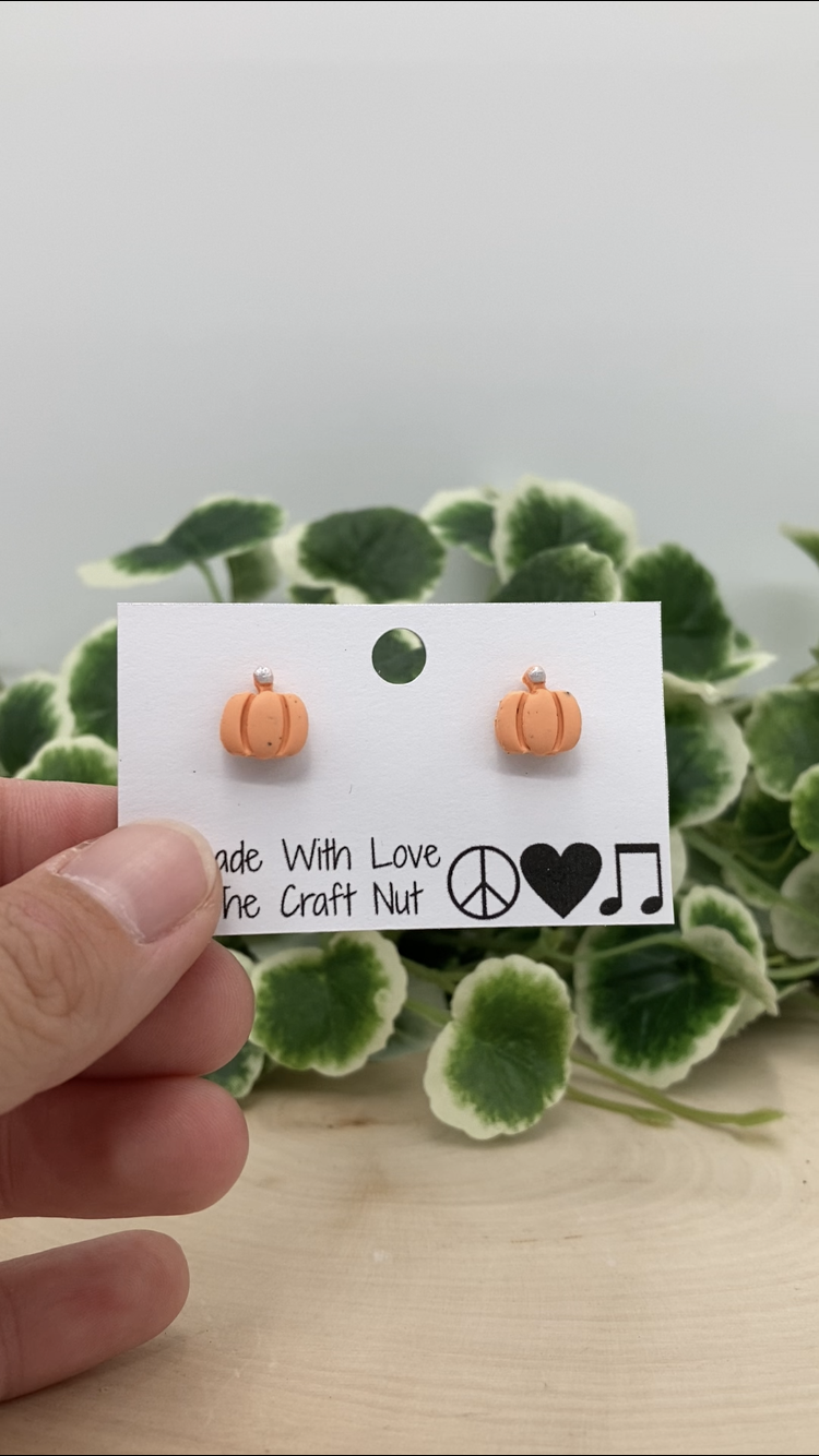 Mini Pumpkin Studs