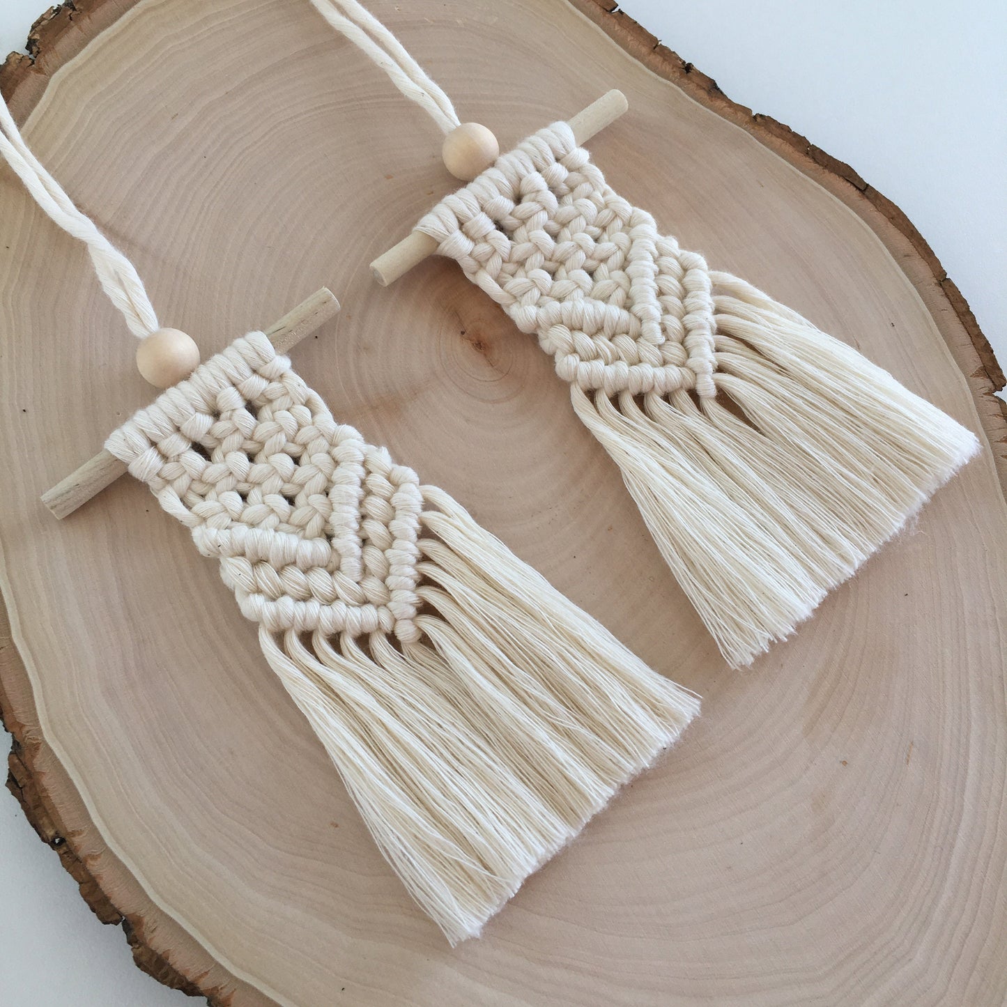 Mini Macrame Car Diffuser/Mini Wall Hanging